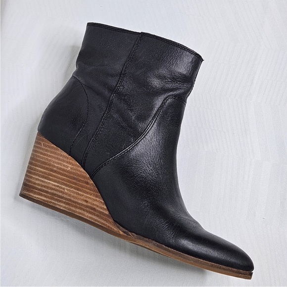 Lucky Brand Wafael Stacked Wedge Booties - Picture 7 of 11